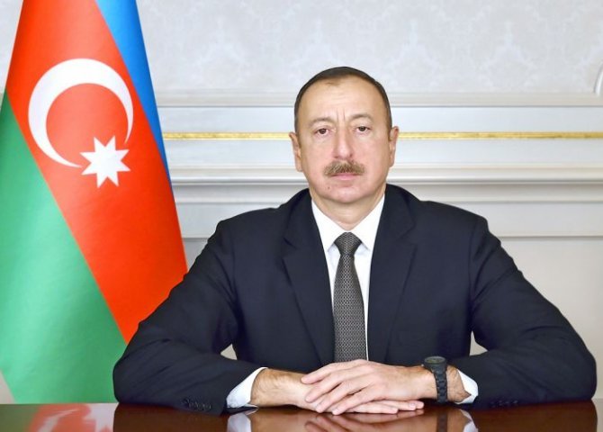 Azərbaycan prezidenti Duterteni təbik etdi