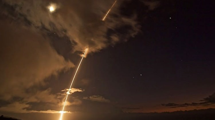 Koreyadan raket hücumu… – ABŞ biabır oldu