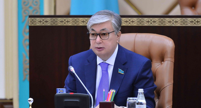 Qazaxıstan prezidenti Almatıya getdi