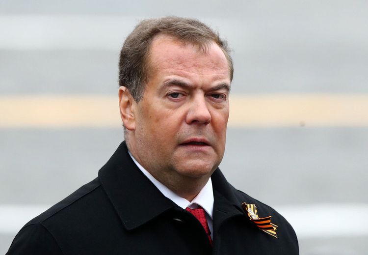 "Elə silahlar hazırlayırıq ki..." - Medvedev