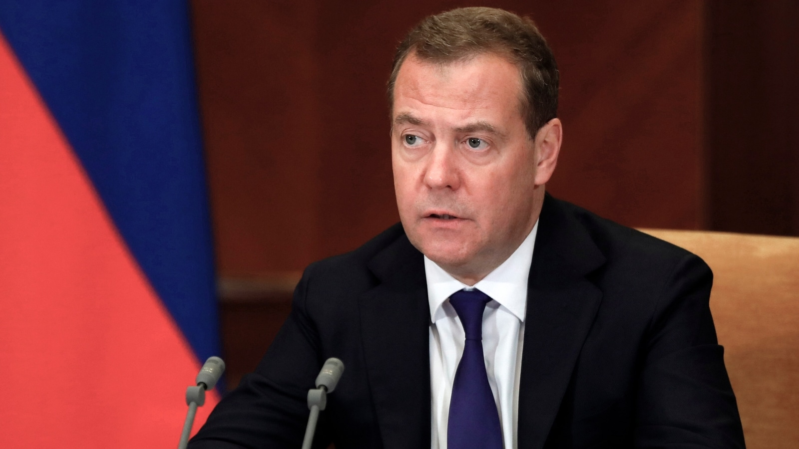 Medvedev xəbərdarlıq etdi - 