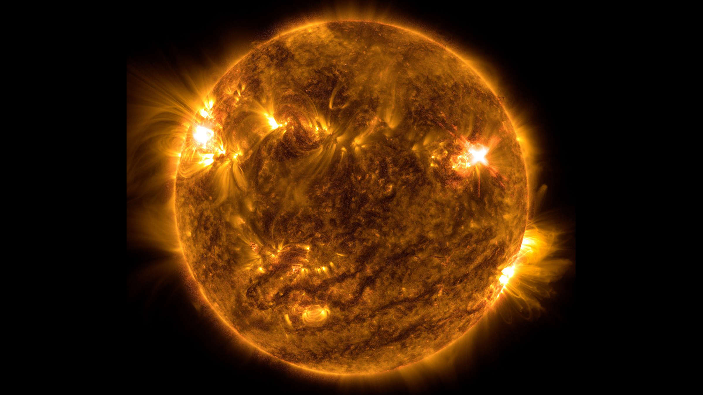 Вспышка на солнце 2023 ноябрь. Солнце. Солнечные вспышки. Солнечные вспышки на солнце. Детальные снимки солнца.