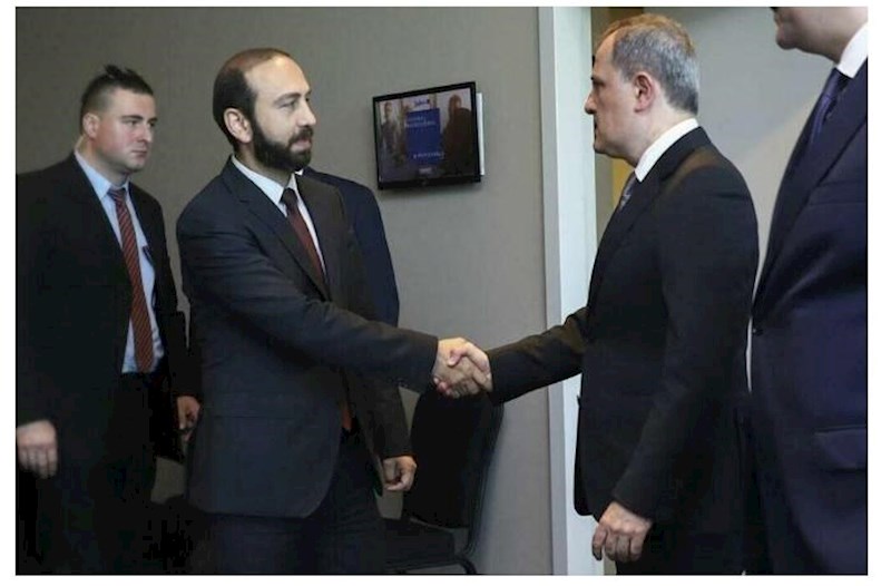 “Moskva ilə anlaşmaya uyğundur” - Rus diplomat Almatı görüşü haqda