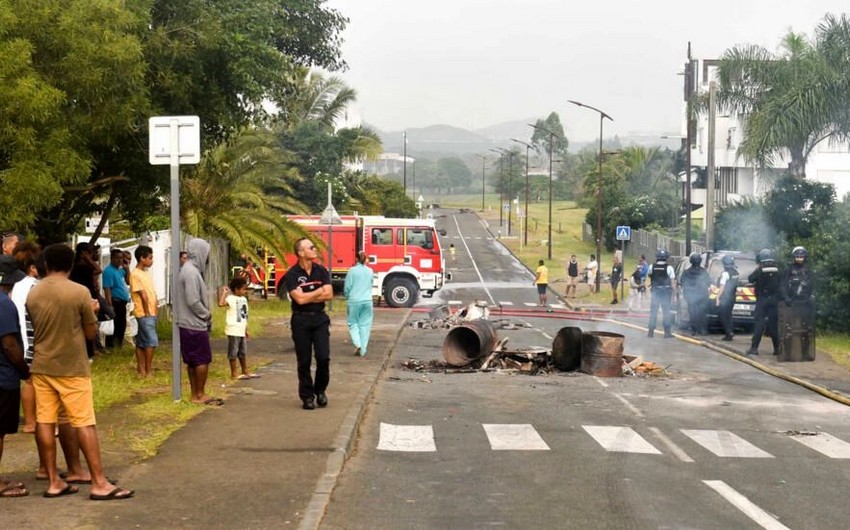 Yeni Kaledoniyada iğtişaş - Bir jandarm öldü